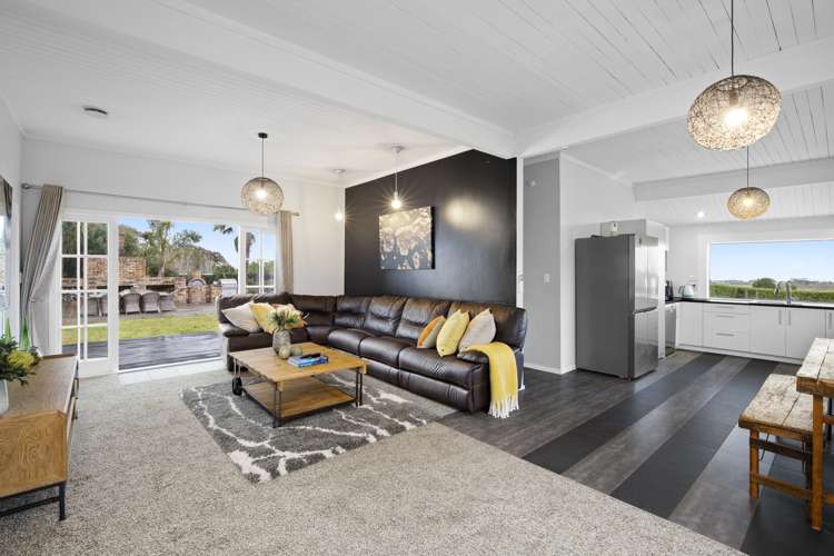 249 Beaver Road Bombay_5