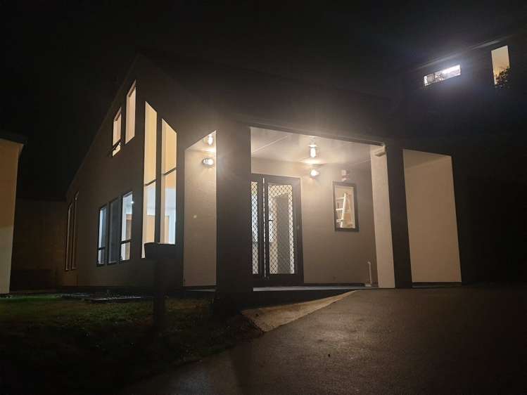 3a Bury Grove Strathmore Park_21