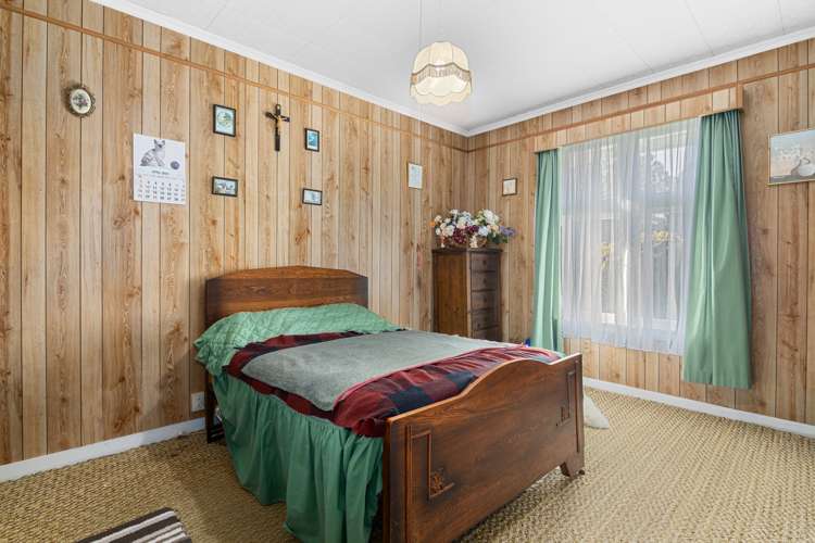 405 Pigeon Valley Road Wakefield_28