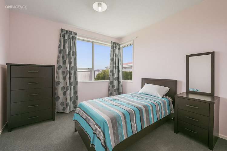 9 Cornet Lane Aranui_18