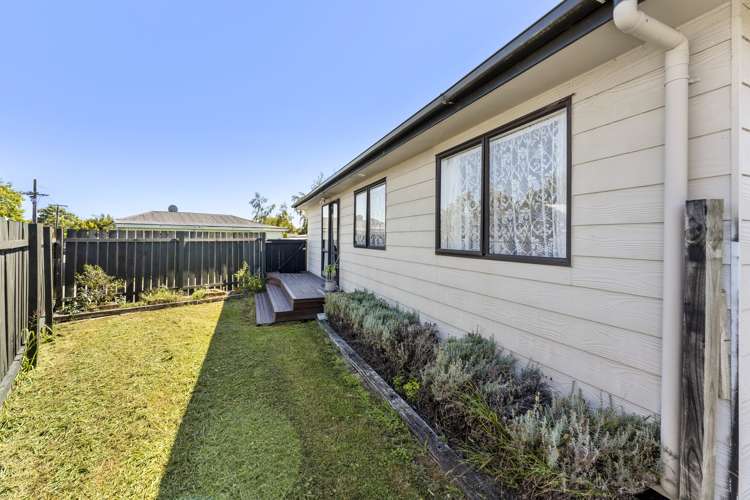 46 Seaforth Avenue Milson_13