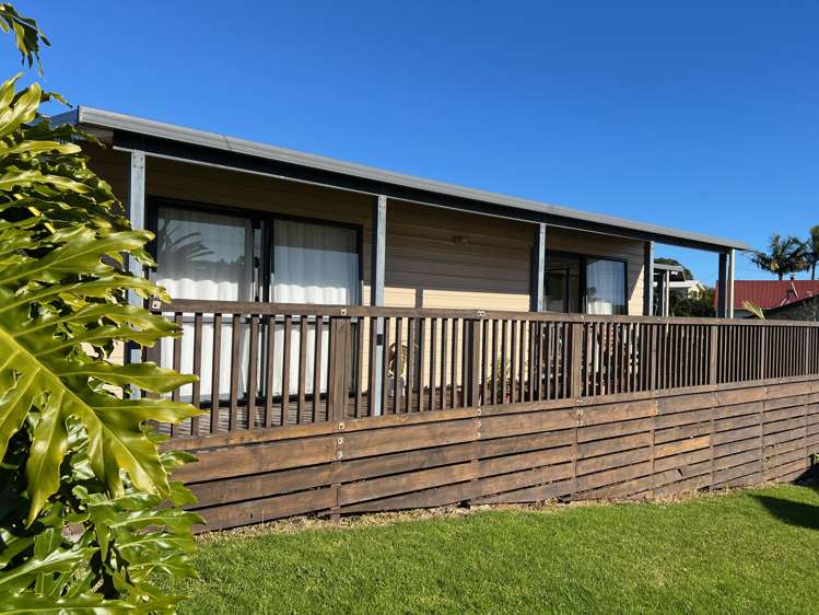 24 James Street Raglan_21