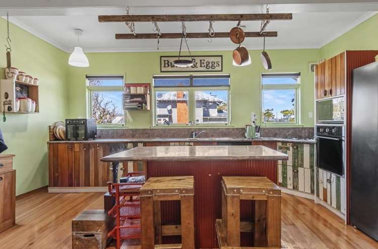 23 Carlton Avenue Gonville_7