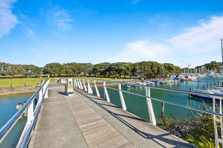 4c Beach Road Castor Bay_21