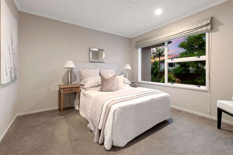 9 Kenley Heights Flat Bush_18