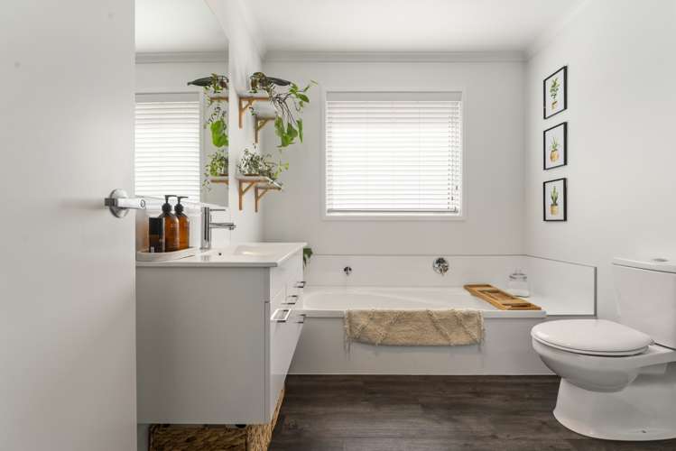 19 Silver Fern Lane Papamoa_11