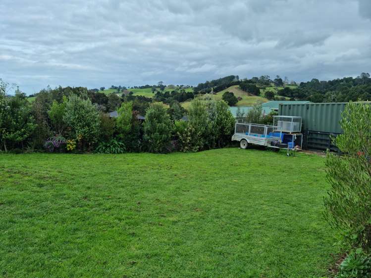 4 Hebe Lane Maungaturoto_12