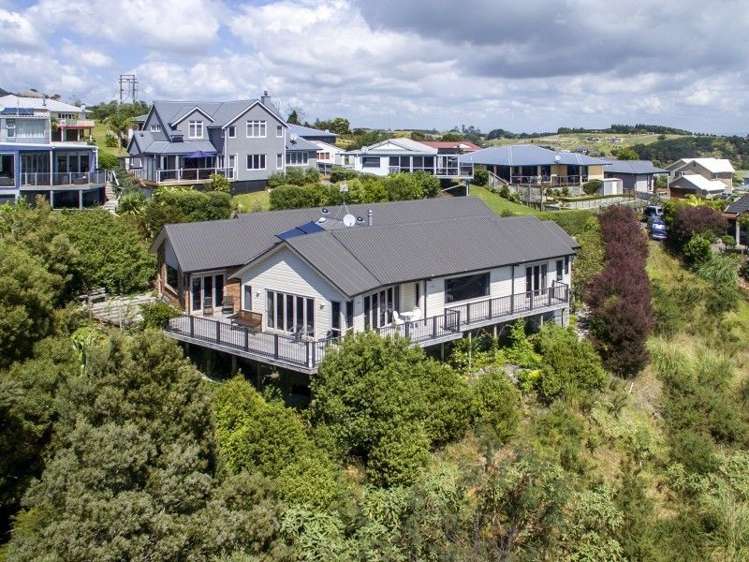 102 Alexander Close Thames_0