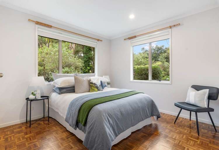 21 Frenz Drive Titirangi_14