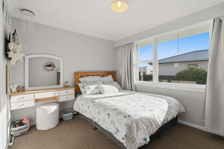 37 Kinmont Crescent Newfield_11
