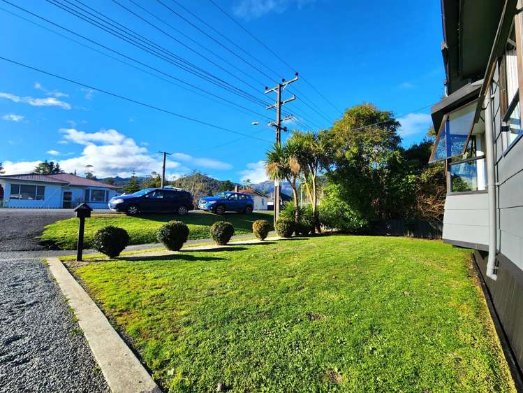 9 Inverness Street Dunollie_16