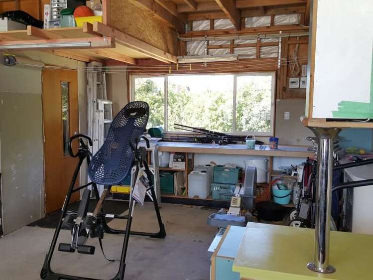 108 Potae Avenue Lytton West_16