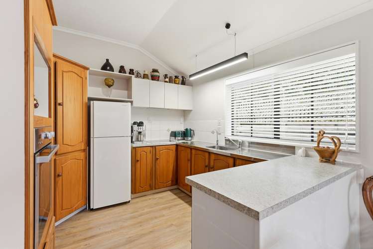 12B Kent Road St Johns Hill_11
