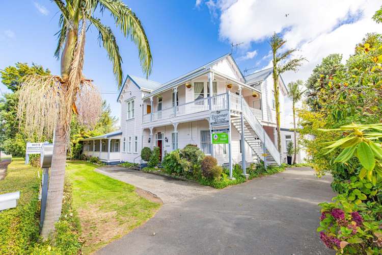 2 Plymouth Street Whanganui Central_6