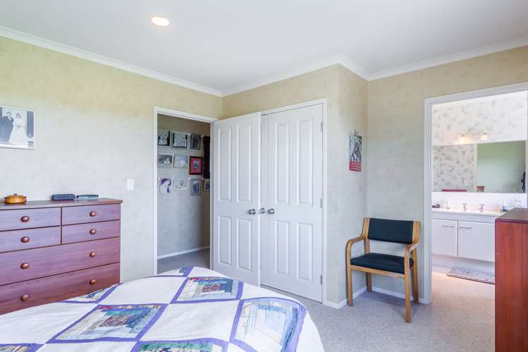 347 Henwood Road Hillsborough_13