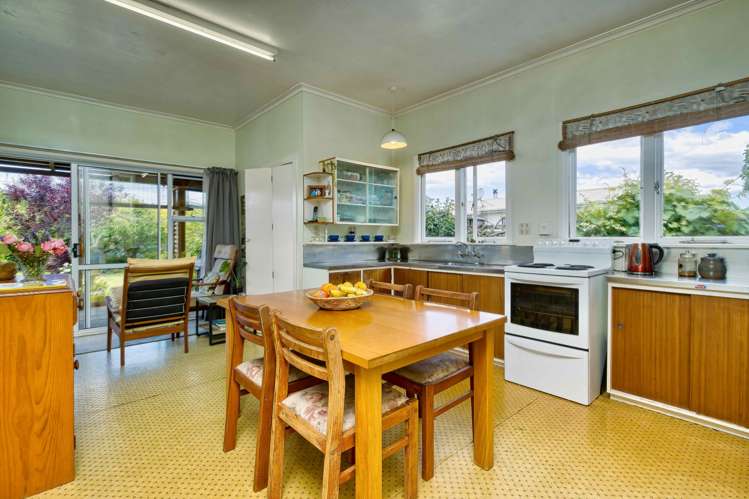 908 Clive Street Akina_9