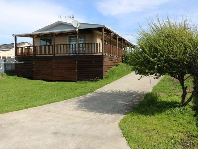 11 Roore Street Foxton Beach_3