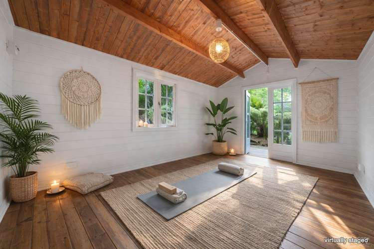 53 Laingholm Drive Laingholm_12