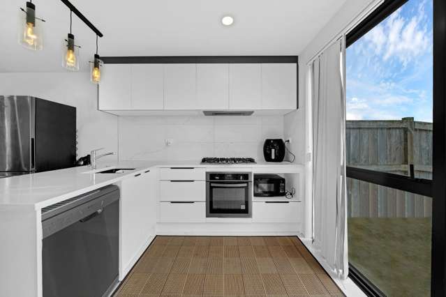 65A Soaring Bird Drive Takanini_2