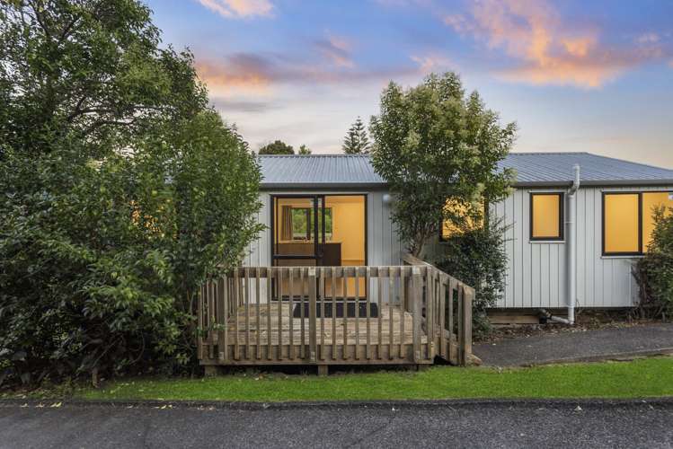 85a Fairclough Road Beach Haven_17