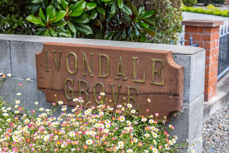 6 Ivondale Grove Solway_10