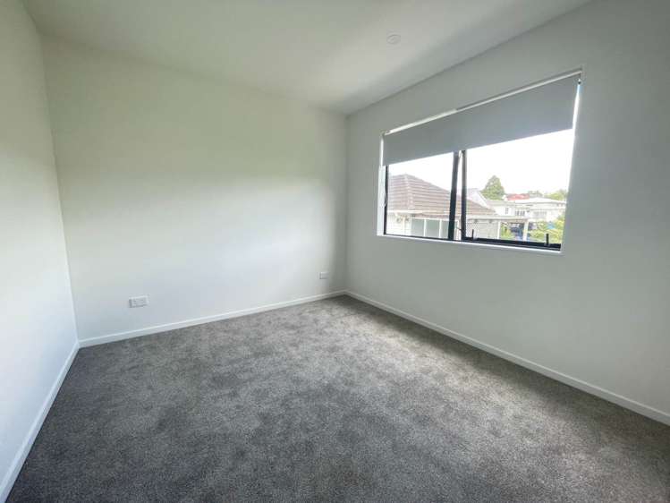 4/28 Netherlands Avenue Kelston_8