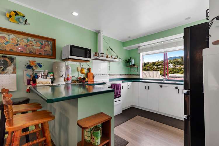 6 Saint Ann Place Toi Toi_7