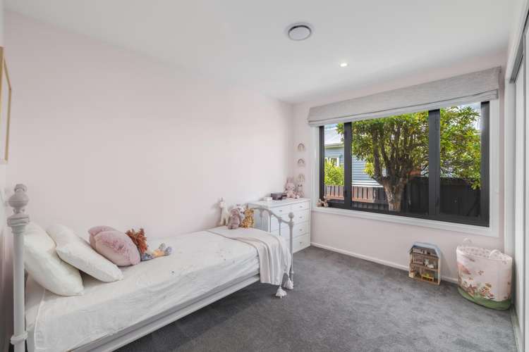 19 Lansbury Avenue Strowan_10