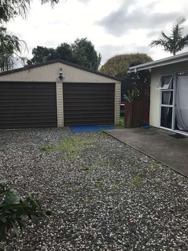 6 Damian Way Manurewa_1