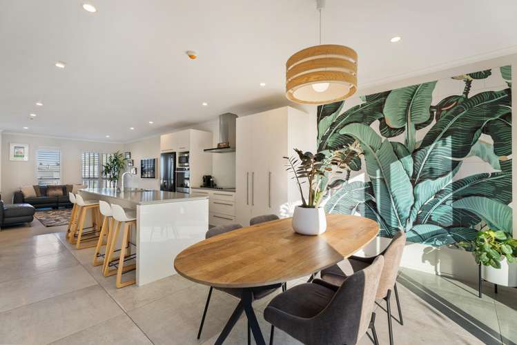12 Charles Heaphy Lane_0