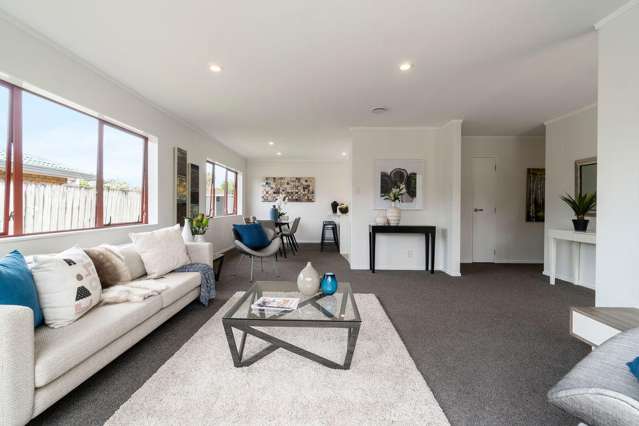 19 Glenhaven Place Te Atatu Peninsula_2