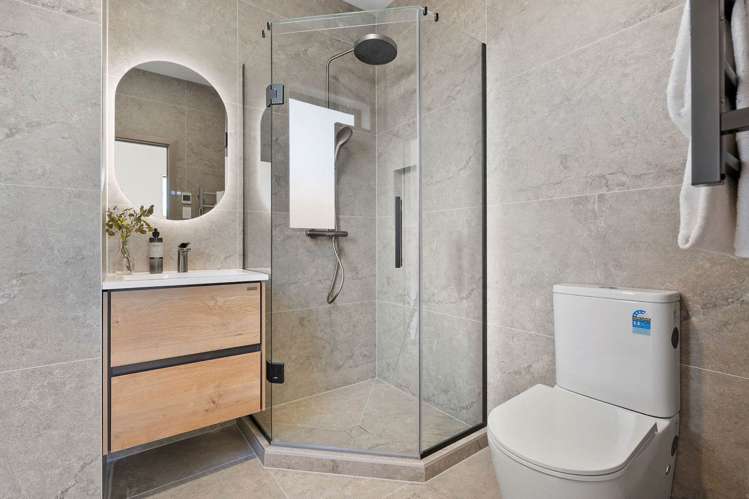 Lot 2/880 East Coast Road Browns Bay_16