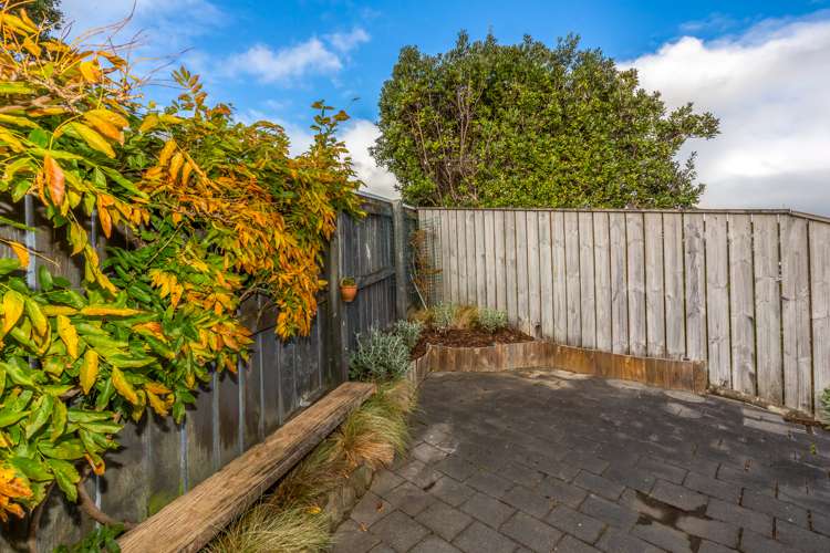 14 Compass Way Whitby_17