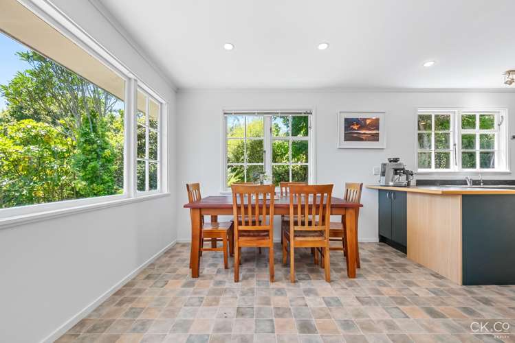 14 Chichester Drive Pinehaven_8