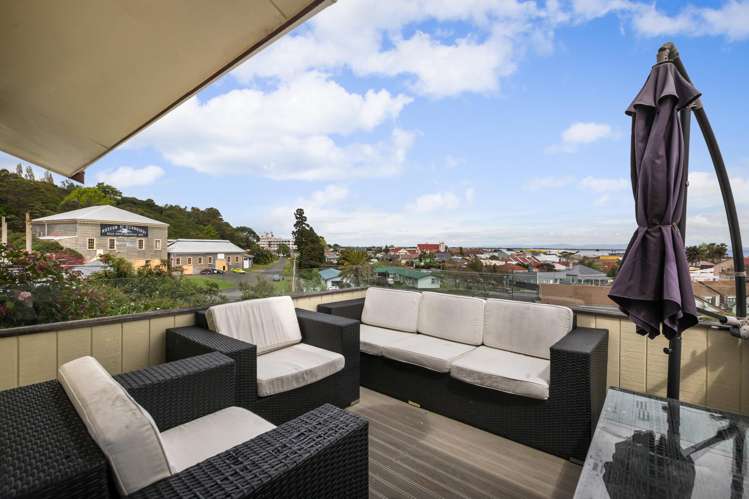 100 Broad Street Thames_14