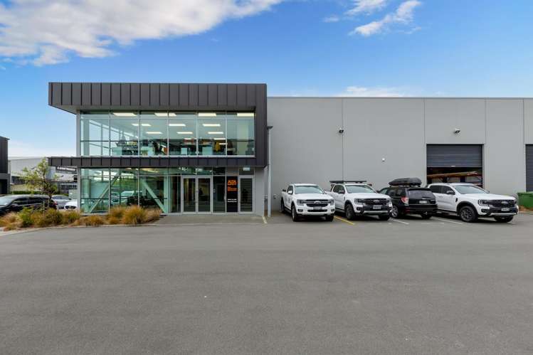 7/2 Distribution Lane Sockburn_9