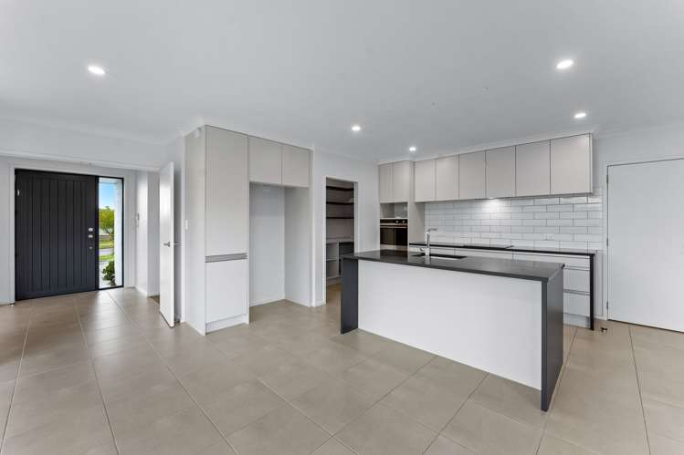 16 Parkgrove Crescent_2