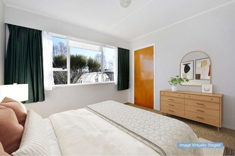 14 Tennyson Crescent Stoke_16