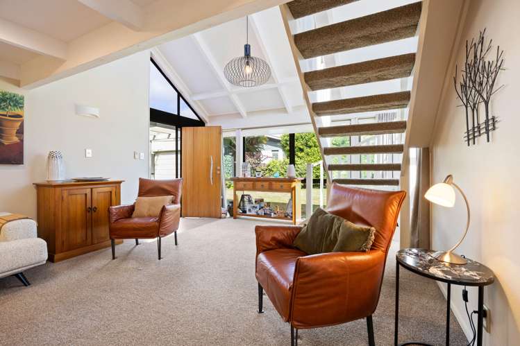 3 Sheridan Crescent Leamington_9