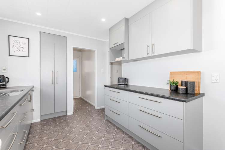 10 Indiana Grove Totara Park_10