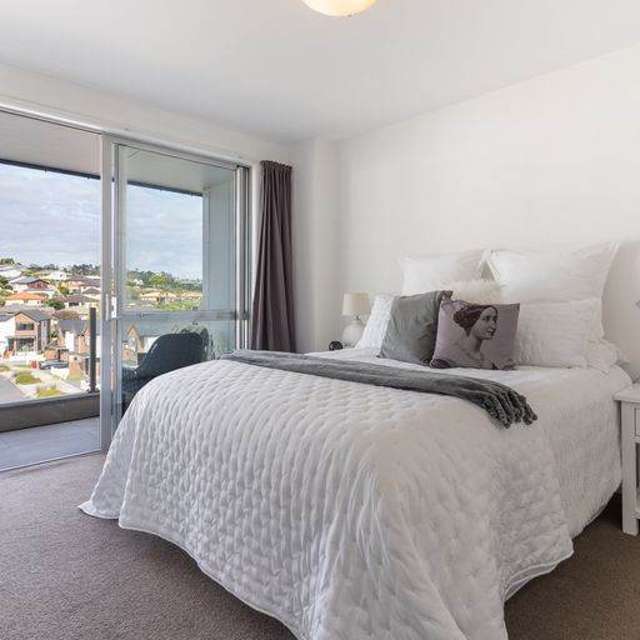 208/17 Link Crescent Stanmore Bay_2