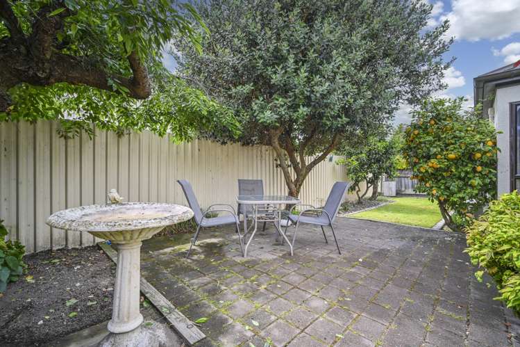 2/1214 Howard Street Parkvale_8