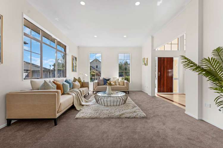 19 Maybole Drive Flat Bush_5