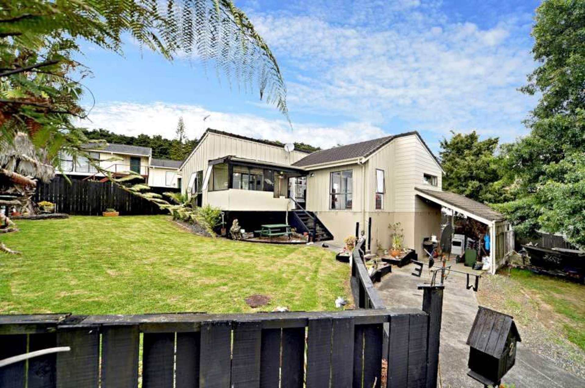 2 Caley Court Totara Heights_0