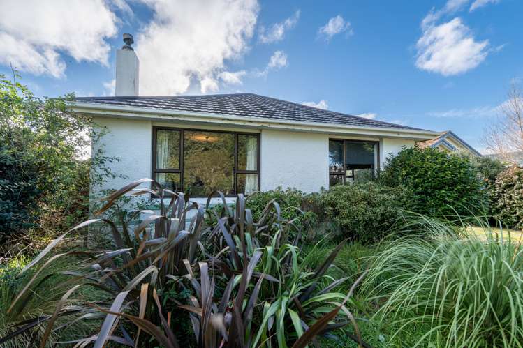 18 Thames Street Avenal_15