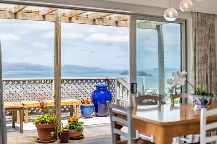 90 Dowse Drive Maungaraki_14