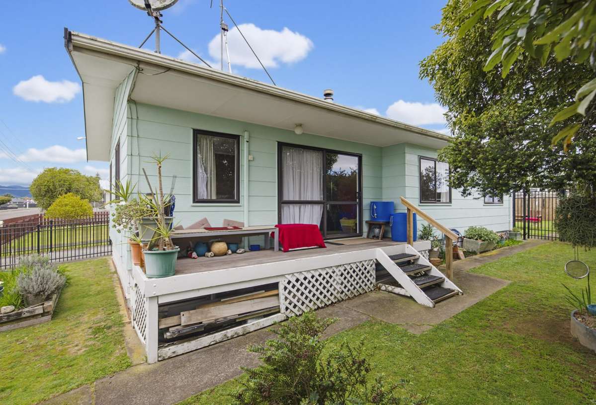 13 Douglas Street_1