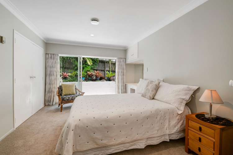 11 Elgin Place Red Beach_11