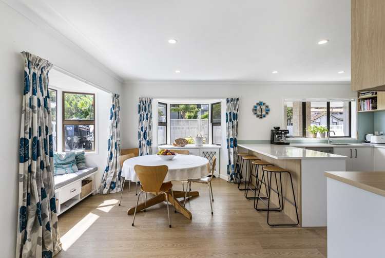 35 The Circle Manly_8