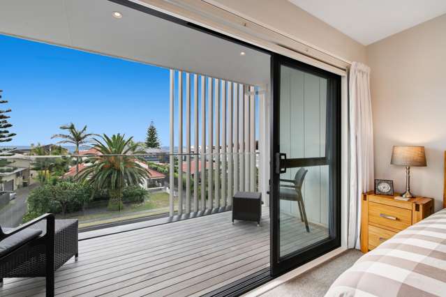 Best in the block! Sea views, north facing